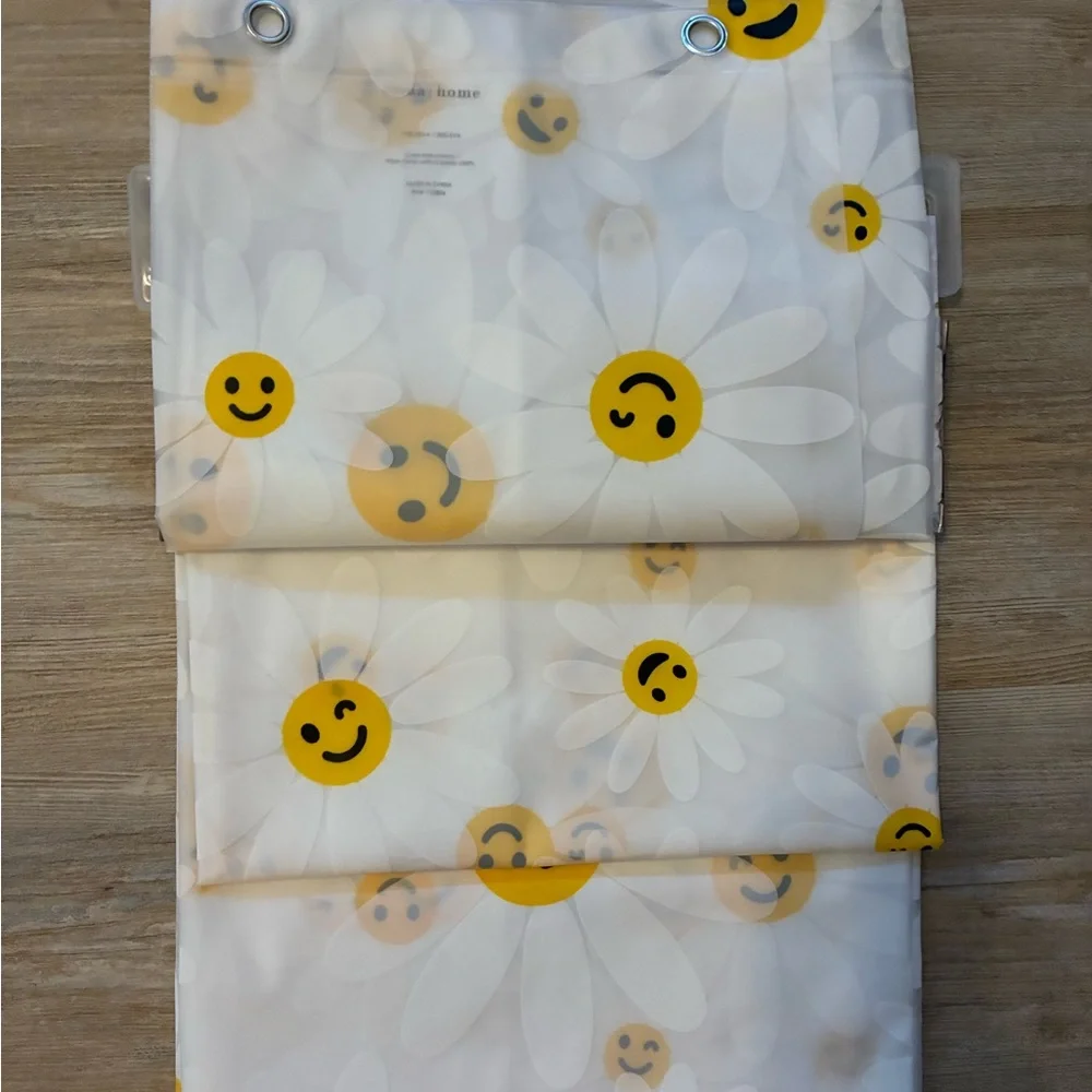 Smiley face daisy shower curtain